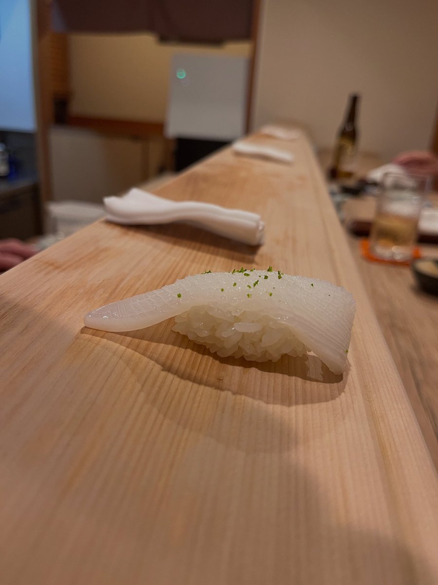 sushiikkan's tweet photo. ●ご利用に関��てのご案内
・カウンター6席とテーブル席のみの小さな店舗となっております。
・席数と食品、食材ロス削減の観点から前日までの事前予約で営業させて頂いています。
・営業日に空席がございましたら、当日でもご利用して頂けます。
・恐れ入りますが、お問い合わせくださいませ。 https://t.co/sW0f75g3dM