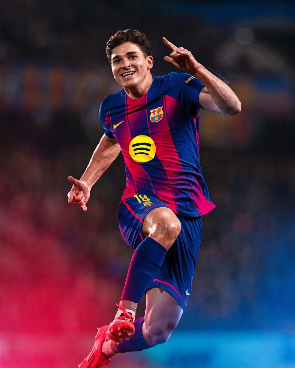 ¡¡DE ÚLTIMA HORA!! Según informa Sport, JULIÁN ÁLVAREZ es la PRIORIDAD del FC Barcelona para Julio 2026. El argentino es la debilidad de Joan Laporta y estaría dispuesto a desembolsar ¡200 MILLONES DE EUROS! por el delantero de Atlético Madrid. ¡¡SE APROXIMA UN BOMBAZO!! 🤯🔴🔵