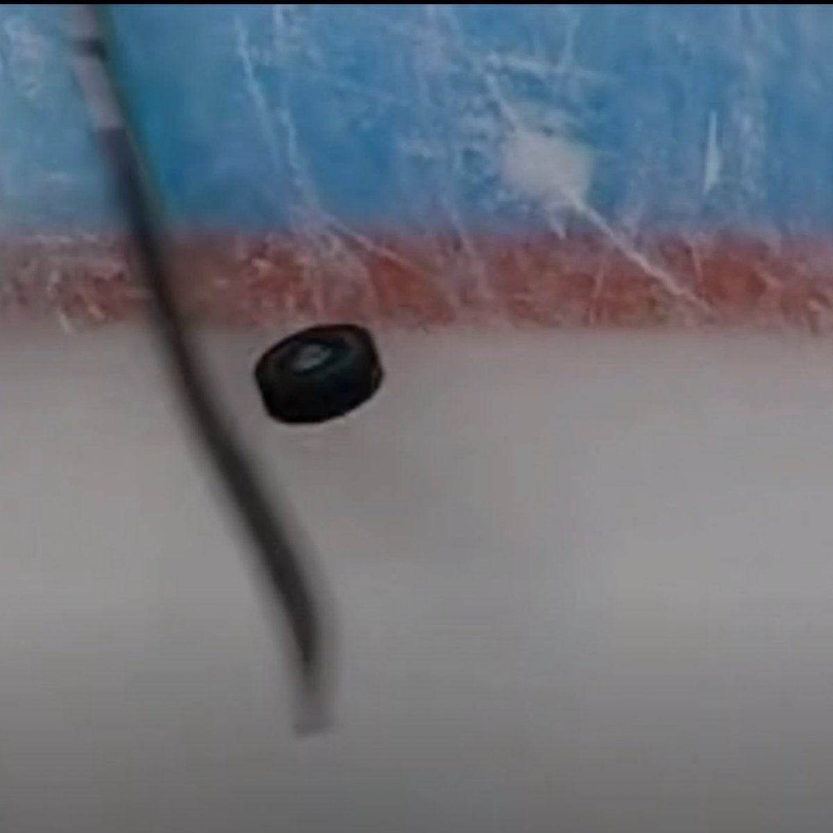 TheIslandSheik's tweet photo. @MattyBetss Had this +50,000 parlay.

Pageau and Towes score in the 2nd period… Right before the end of the 2nd, Sebastian Aho shoots the puck… the 2nd picture is the result of that shot https://t.co/9sI4inPeUU