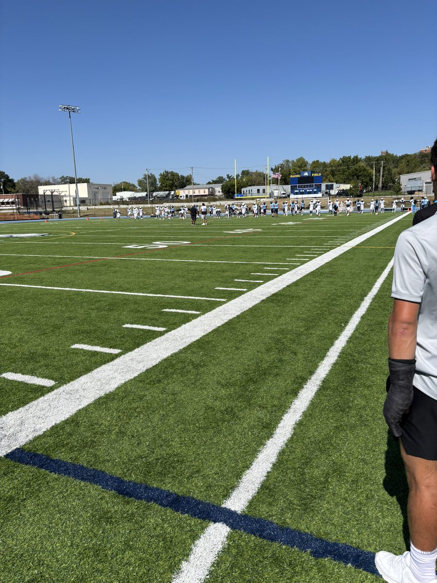 I had an amazing time with <a href="/MountMercyFB/">Mount Mercy Football</a> on Saturday! Huge thanks to <a href="/CoachMontoya_/">Ilias Montoya</a> for the invite!