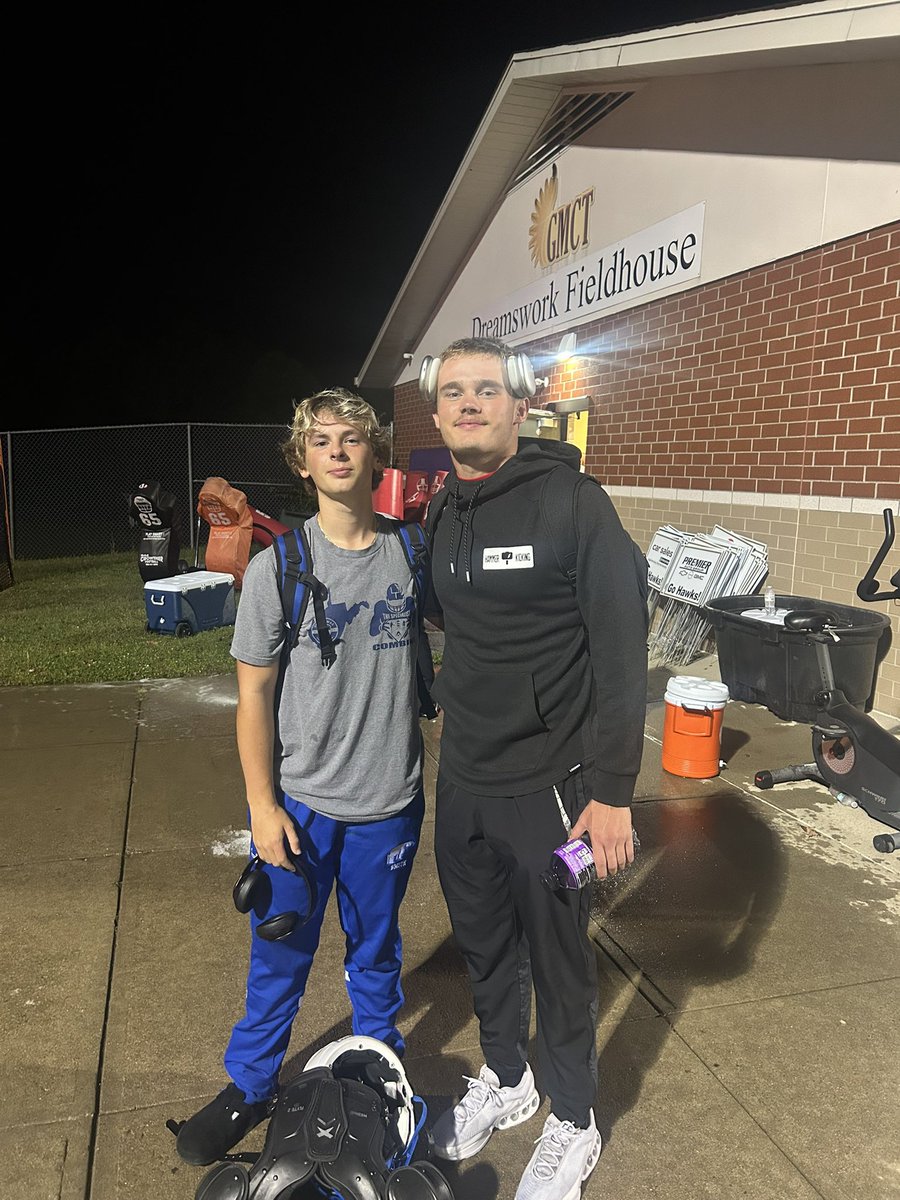 ben smith||3.5⭐️(csk)|| 3.5⭐️(kohls) tweet media