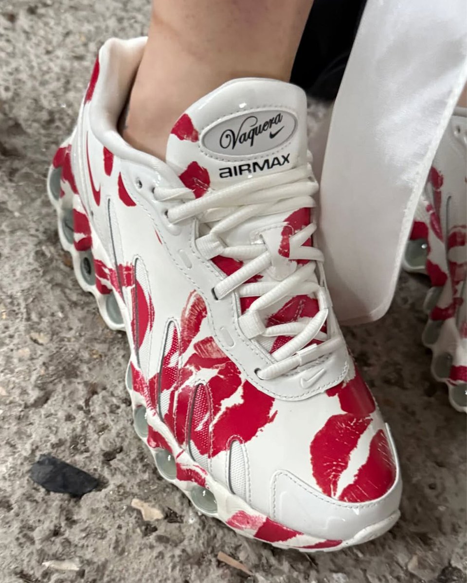 ヴァケラ × ナイキ ウィメンズ エアマックスDN8 25cm 2025-2026 FW】 Vaquera × NIKE AIR MAX DN8 (ヴァケラ ナイキ エア