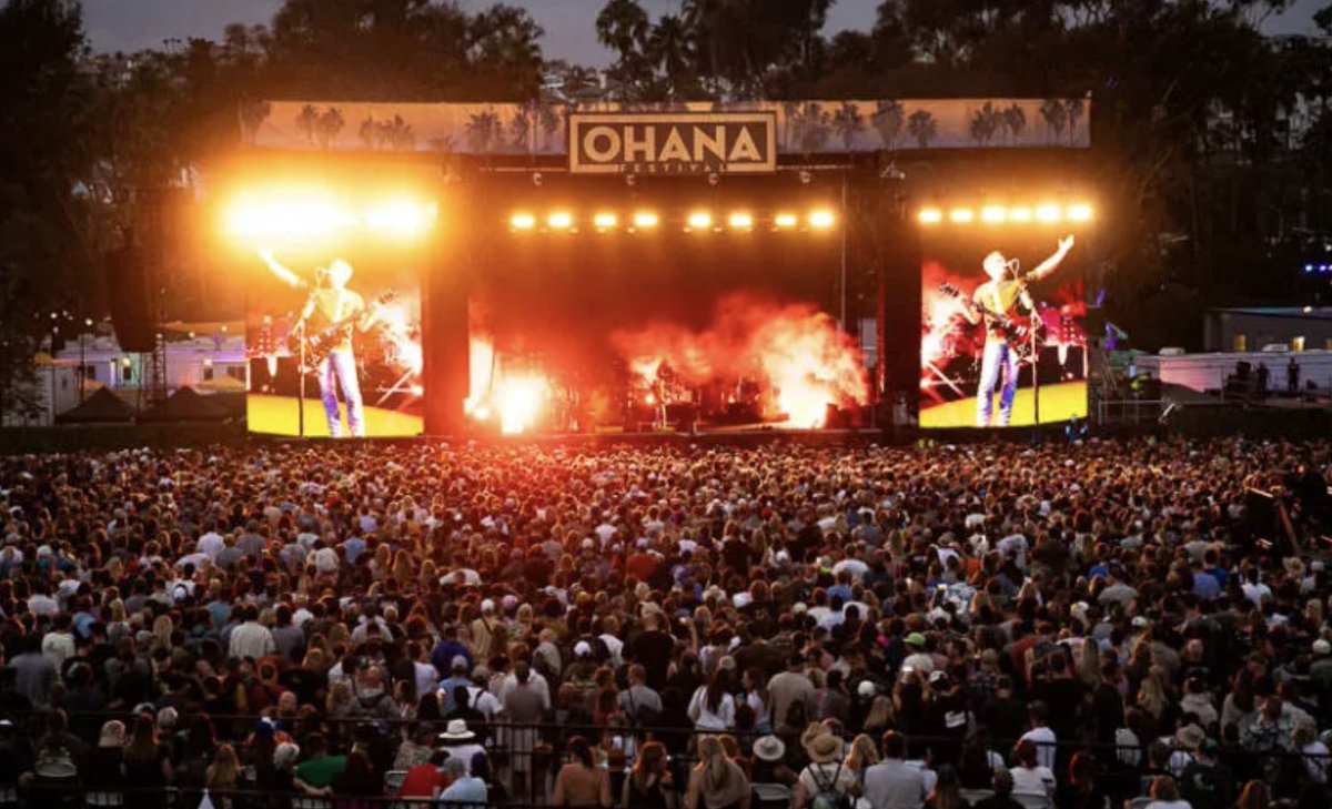 mxdwn's tweet image. PHOTOS: @TheOhanaFest - Day 1 

music.mxdwn.com/2025/09/28/rev… 

#ohanafest