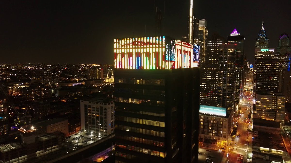 AFSPphilly's tweet image. ✨ Look up, Philly! ✨

Tonight, the PECO Crown Lights is sharing a special message for our Out of the Darkness Community Walk. 💙

Take a moment to look up, snap a photo, and share it with us using #AFSPGreaterPhiladelphia — We’re less than a week away!