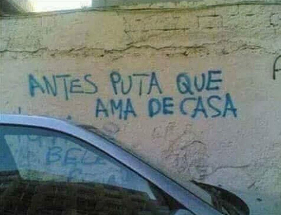 Carlos B tweet media