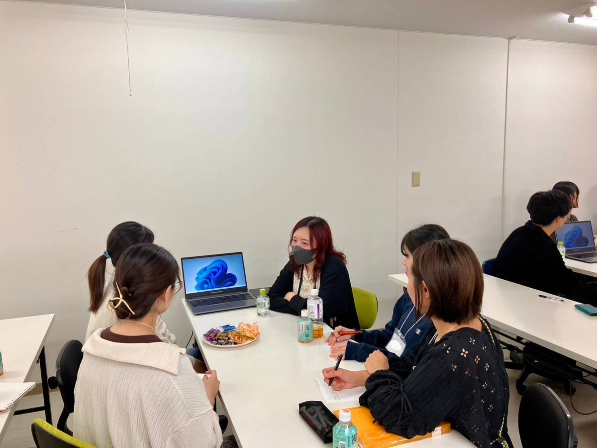 webstudysapporo's tweet image. おはようございます！！
先週末に修了生交流イベントを行いました☺️✨
4名の修了生にお越しいただき、現在通われている生徒の皆さまと交流していただきました🎶
色々質問できて良かったです😊💕

 #職業訓練 #Web制作 #デザイナー #コーダー #エンジニア #転職 #札幌