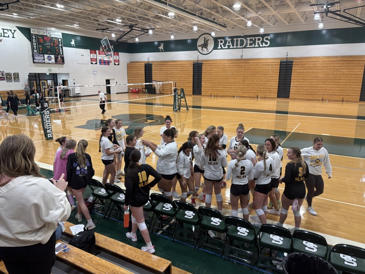 Milan takes down South Ripley in 5. Great job Lady Indians!!!