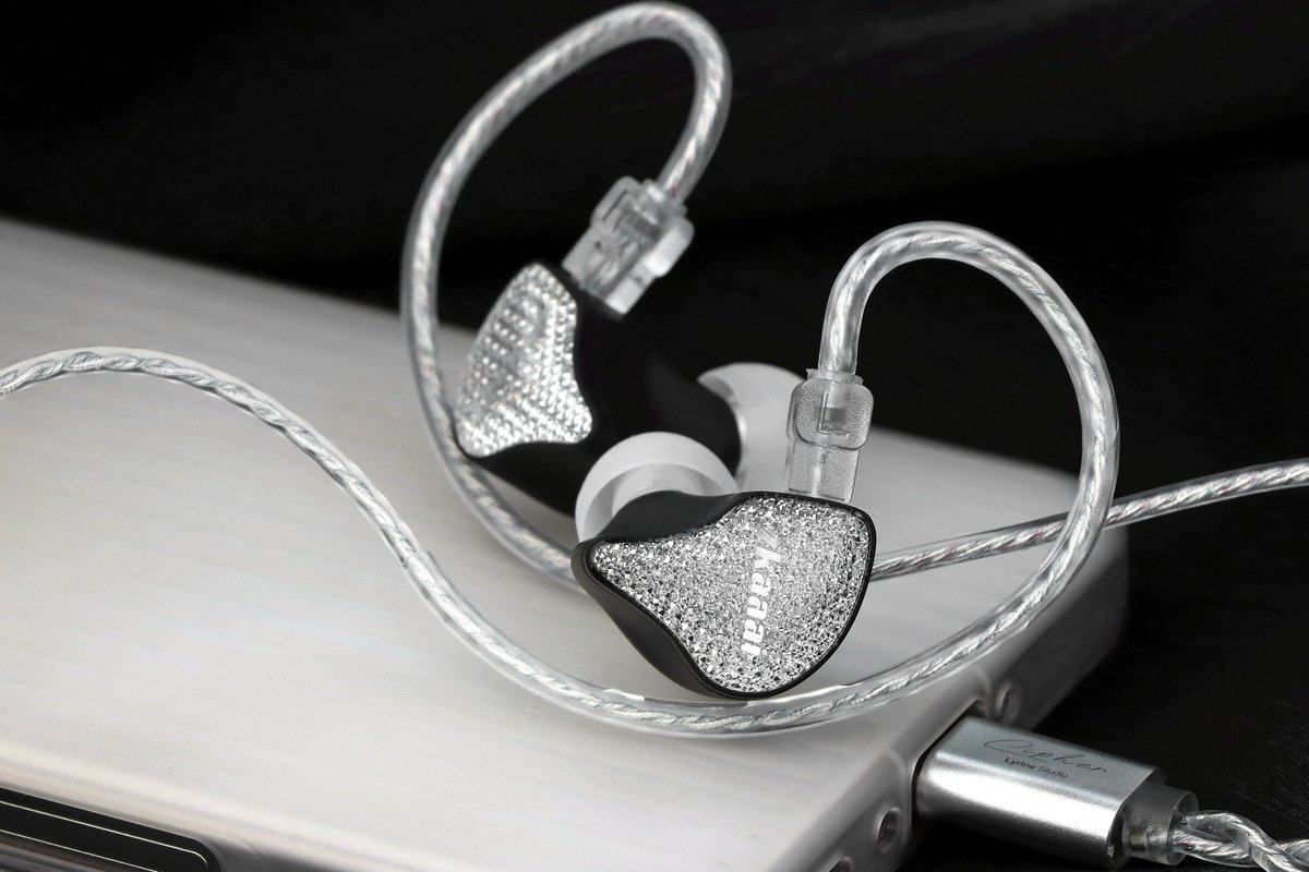 イヤホン EarAcoustic Audio VSA-LTD Amazon.co.jp: Angelears |【EarAcousticAudio VSA-LTD 究極女毒