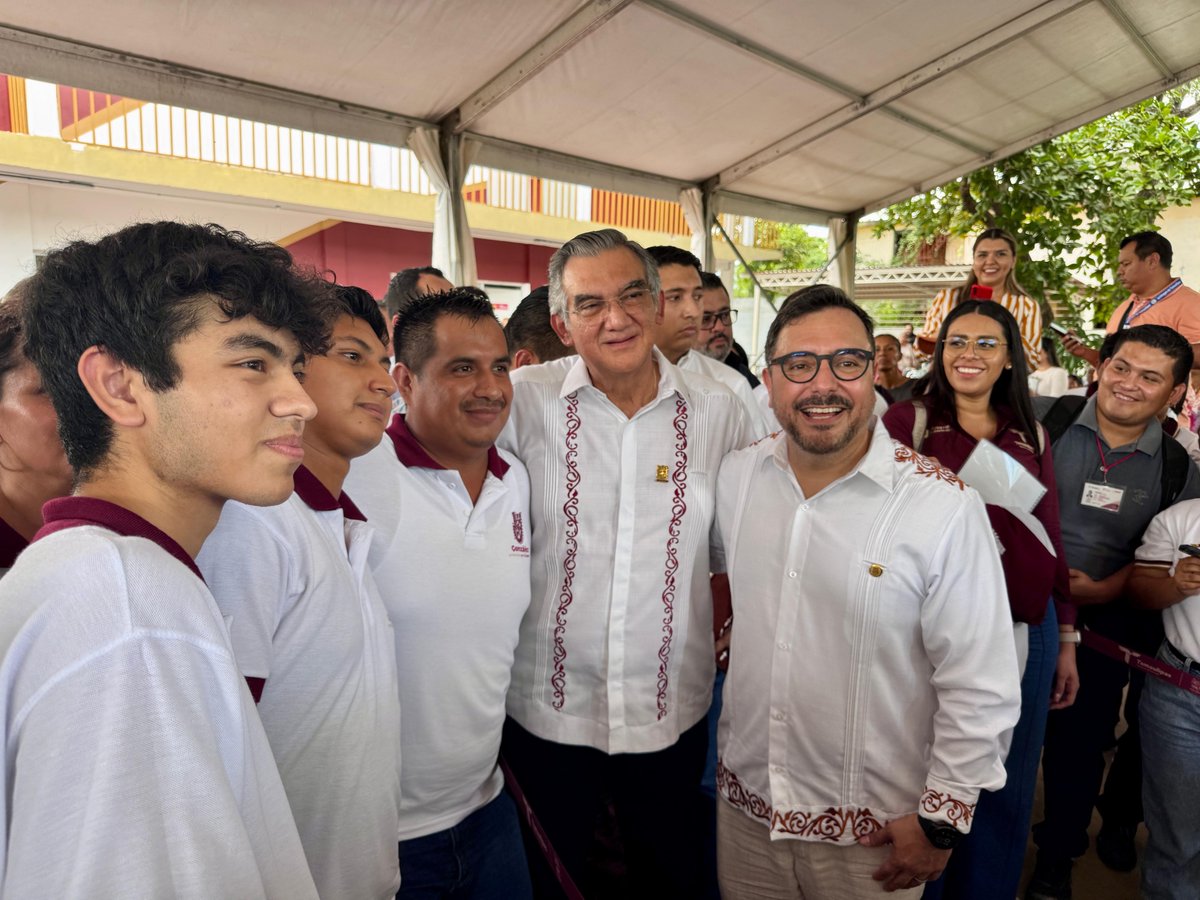 vinculacionipn's tweet photo. ¡Extendemos nuestra felicitación a todo el personal del @CVDR_TampicoIPN por el reciente Convenio General de Colaboración firmado en González, Tamaulipas para la Apertura del Recinto Universitario #Polivirtual! 🎓
#IPN
#Huelúm https://t.co/BBIuaq6zZM