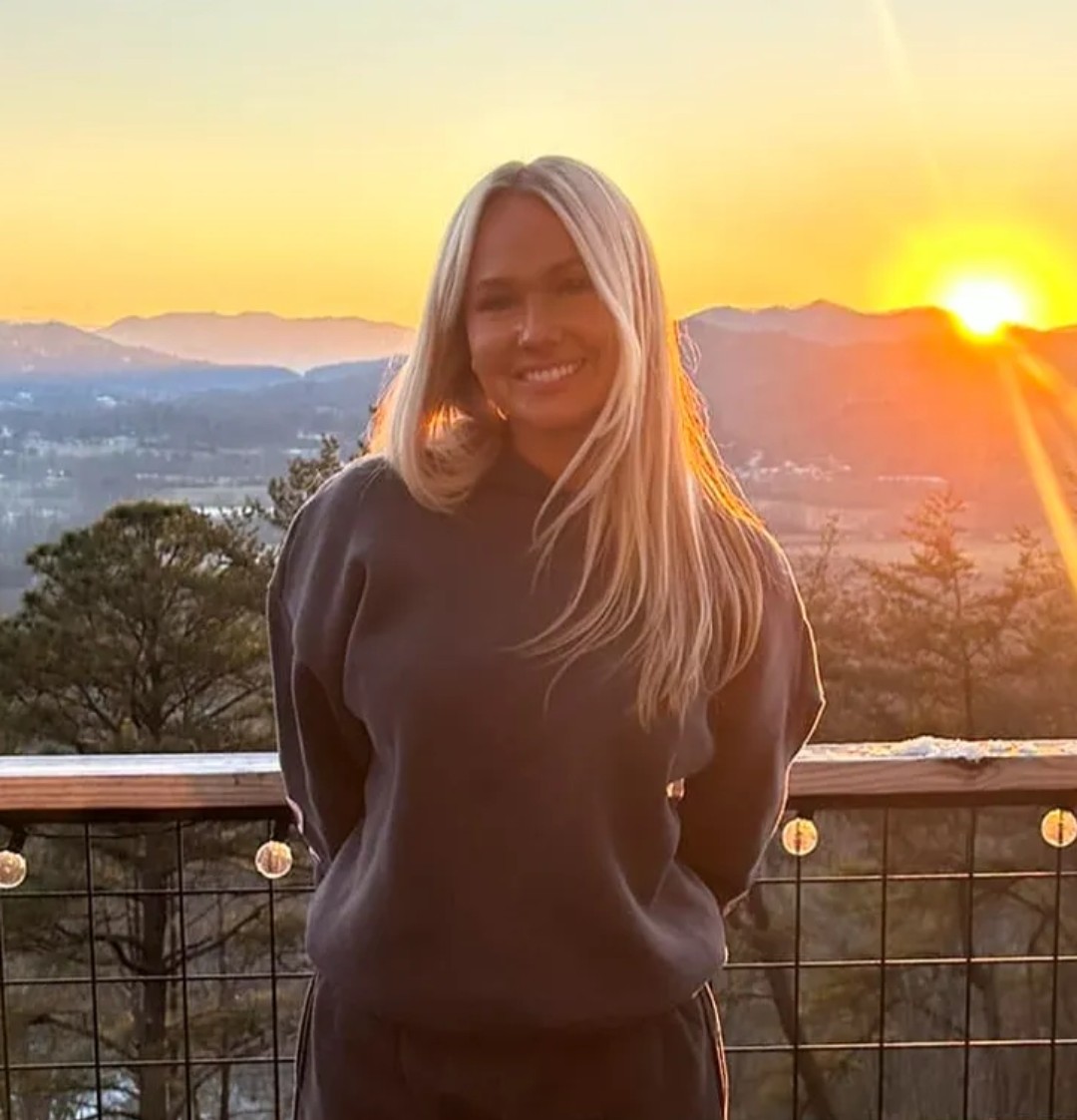 TheKJofTikTok's tweet image. Stephen Frederico, father of slain daughter Logan, took a blowtorch to Democrat politicians in Charlotte, NC for allowing Alexander Dickey to run free after nearly 40 arrests.