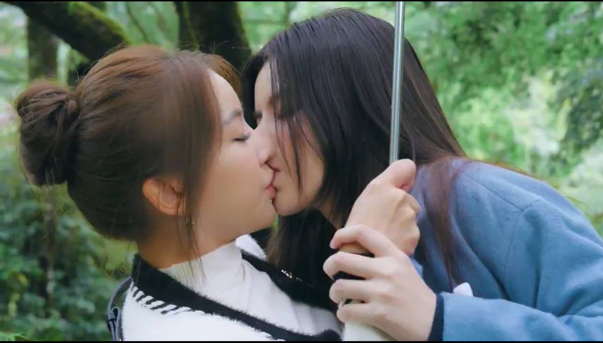 พีมมมมมมมมม! 7 ปีเลยนะพีม ตานั่นฉวยโอกาสลูกชั้น นี่ไม่โอนะ

#fay_riezz #maywyda