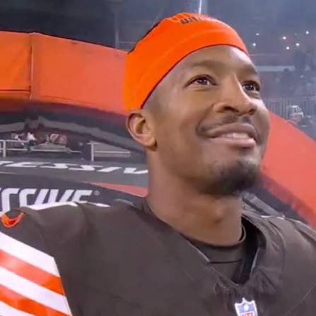 Meet Skuggins tweet media