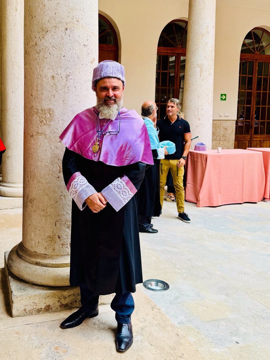 Solemne acto de apertura del curso 25/26 <a href="/UCV_svm/">Universidad Católica de Valencia</a>