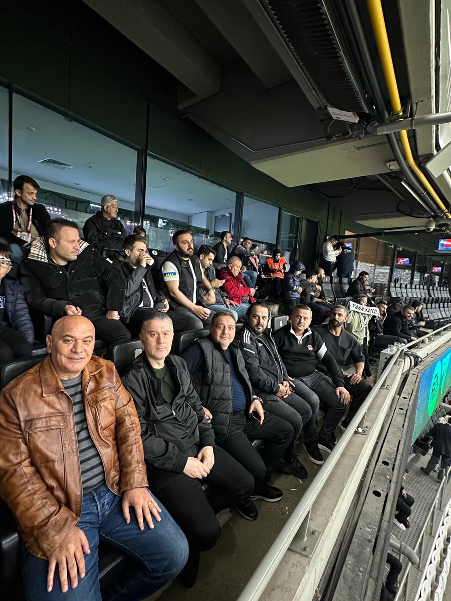 Bizi hep BEŞİKTAŞ sevdamızdan bildiler...