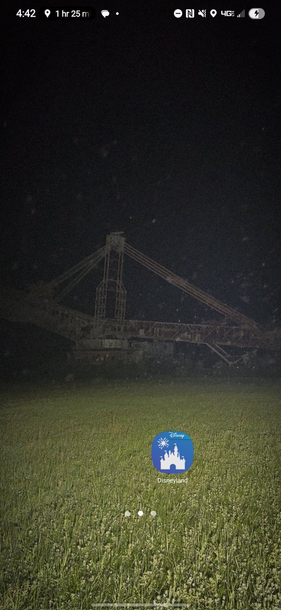 Pkrussl's tweet photo. Do u like my home screen ^.^ https://t.co/QNSILqBrOx