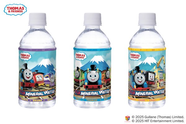 \  ラベルデザインリニューアル  /

富士ミネラルウォーター「きかんしゃトーマスとなかまたち 350ml」のラベルデザインがリニューアル！

富士山のふもとで新しいなかまたちと元気いっぱいに発進します🚂

詳しくはこちら👉
fujimineral.jp/news/2025/09/t…

#きかんしゃトーマス