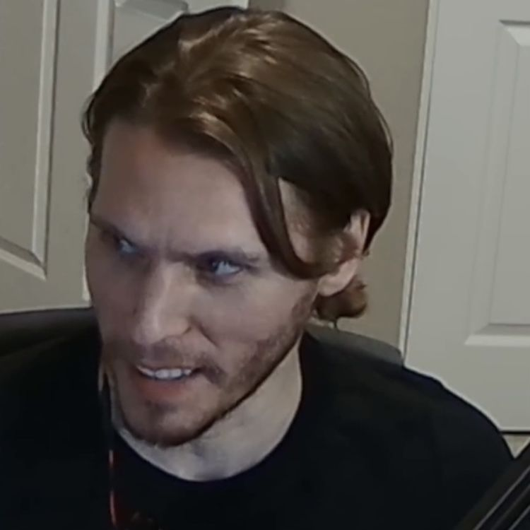 baibaililyy's tweet photo. is it me or does the classic Postal 2 dude look like Jerma? https://t.co/r4fJ8B5sTN