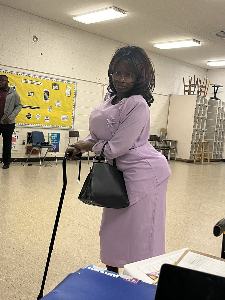 DevoniaNetcliff's tweet photo. Kicking off Homecoming… with wisdom, canes, and wigs! @WestoverHS https://t.co/6ipTD4DUvt