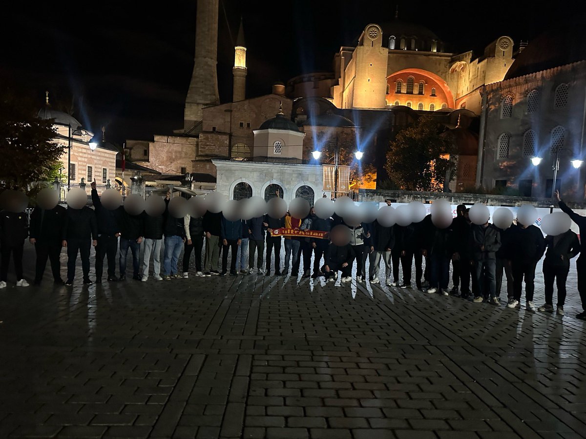 LÂ İLÂHE İLLALLAH

📍AYASOFYA