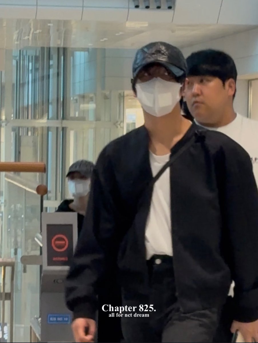 Chapter825's tweet image. 250930 ICN✈️

#HAECHAN #해찬 #ヘチャン
#NCTDREAM #엔시티드림