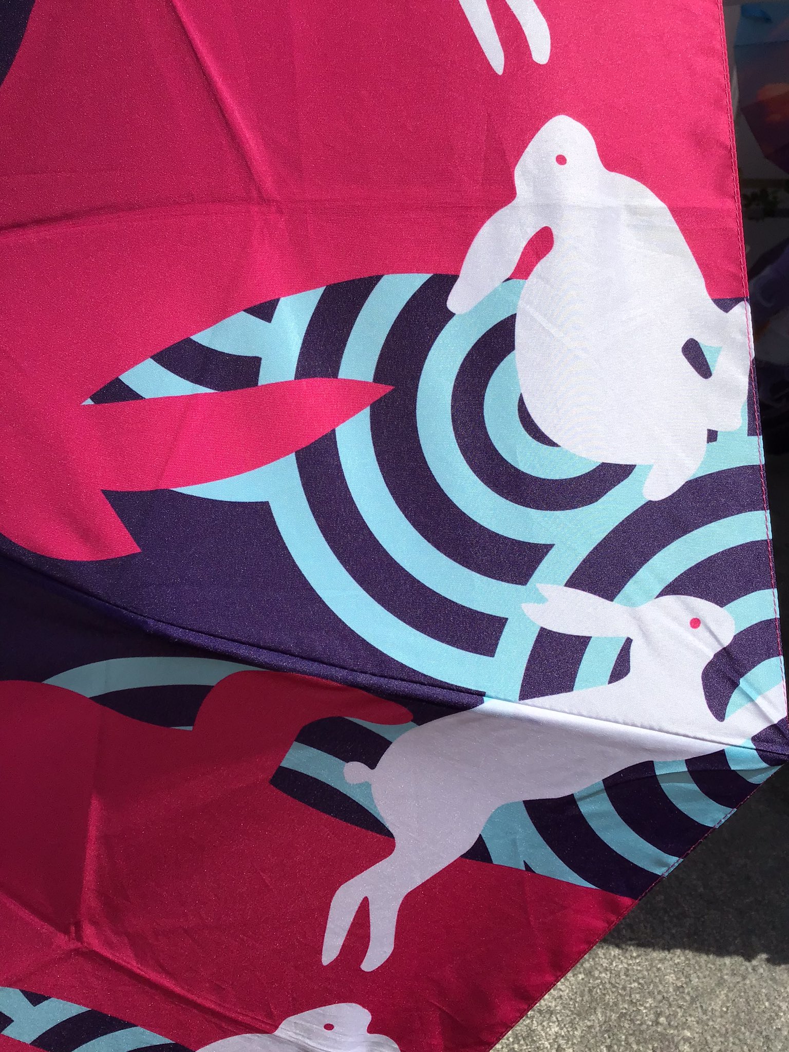 和傘屋北斎グラフィック🌊 (@hokusaigraphic) / X