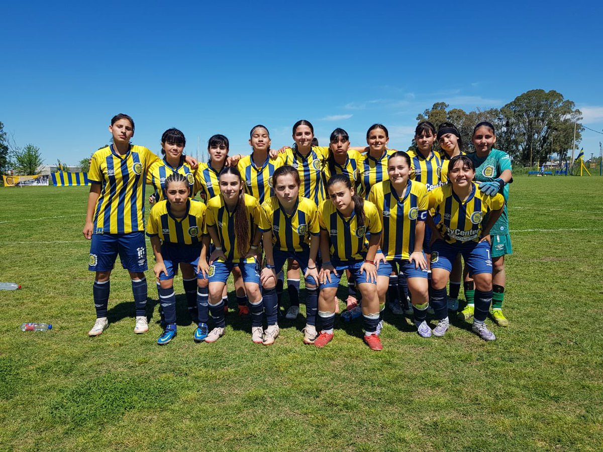 #JuvenilesAFA | ¡Resultados 🆚 River Plate por la fecha 17 del Torneo en Predio Cristalería! 

Sub 19: 0-1
Sub 16: 1-2 (Barrios)
Sub 14: 0-1

#VamosLasPibas🇺🇦💪🏼