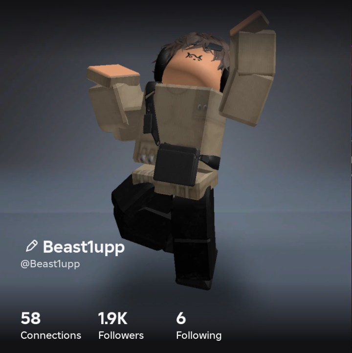 The 1k robux of changing my name was worth it, manage to get my user for both 😁