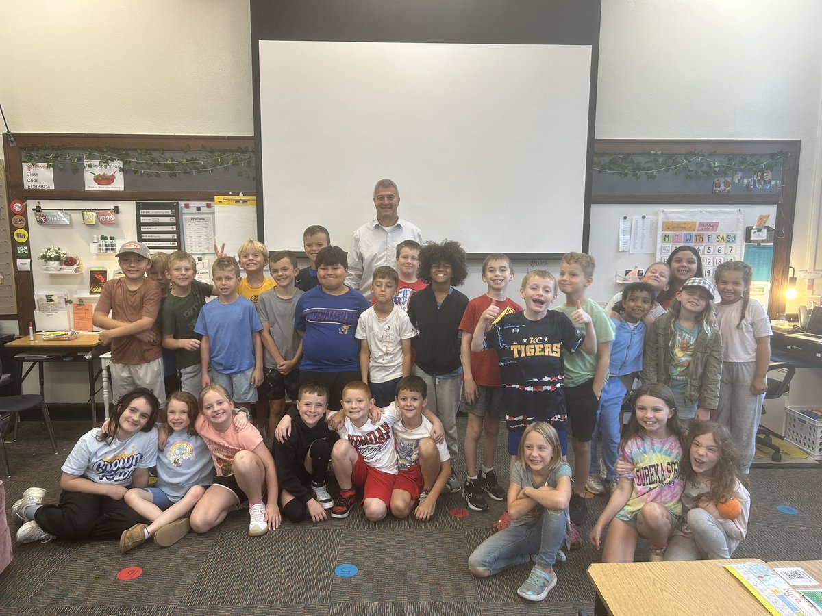 Tracy Baldwin, Clay County Assessor, shared his tax expertise with our third graders. 
<a href="/LPSFranklinElem/">Franklin Elementary</a>