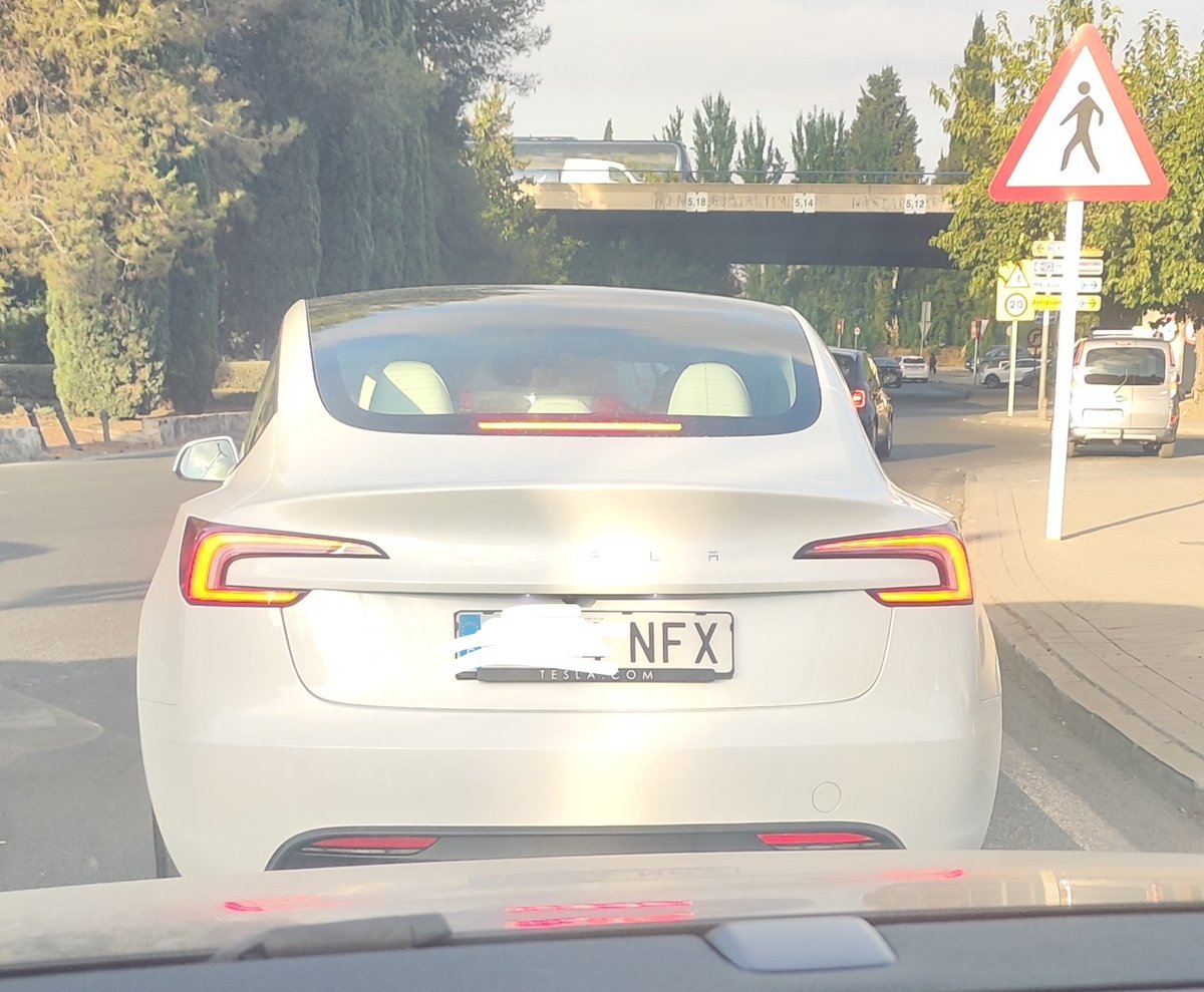 monxi86's tweet photo. #cazamatriculas
Encontrado NFX en Granada https://t.co/izqwrFvSms