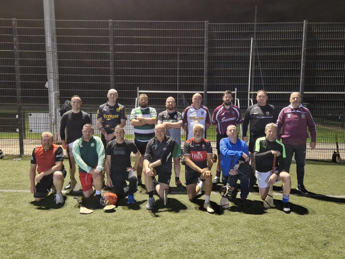16 Social Hurlers out on Claudy last night.

Getting ready for another Social Saturday coming up on 11th October <a href="/socialhurling/">South Belfast Social Hurling</a> South Belfast <a href="/halfpacehurling/">Halfpacehurling/Social hurling</a> <a href="/LisburnHurlers/">Social Hurling Lisburn</a>