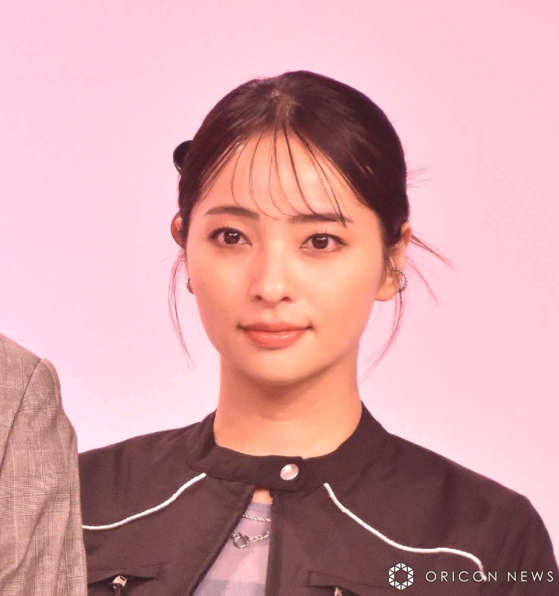 oricon's tweet image. 樋口日奈”強烈キャラ”作りに悩み
あざとさ全開のシーンも…💕
oricon.co.jp/news/2409556/?…

水崎綾女、30歳で卵子凍結を告白
「将来的にほしくなるかも」
宇垣美里との“敬語ルール”も明かす
oricon.co.jp/news/2409557/?…

ドラマ『できても、できなくても』
📺10/9(木)スタート

#樋口日奈 #ドラマできでき