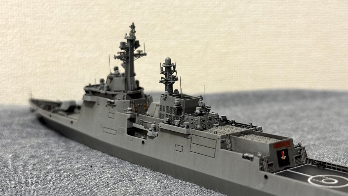 He10012's tweet photo. Chollima Models 1/700
朝鮮人民軍海軍　崔賢級駆逐艦「姜健(カンゴン)」
完成しました。 https://t.co/IXJJtOwOBG