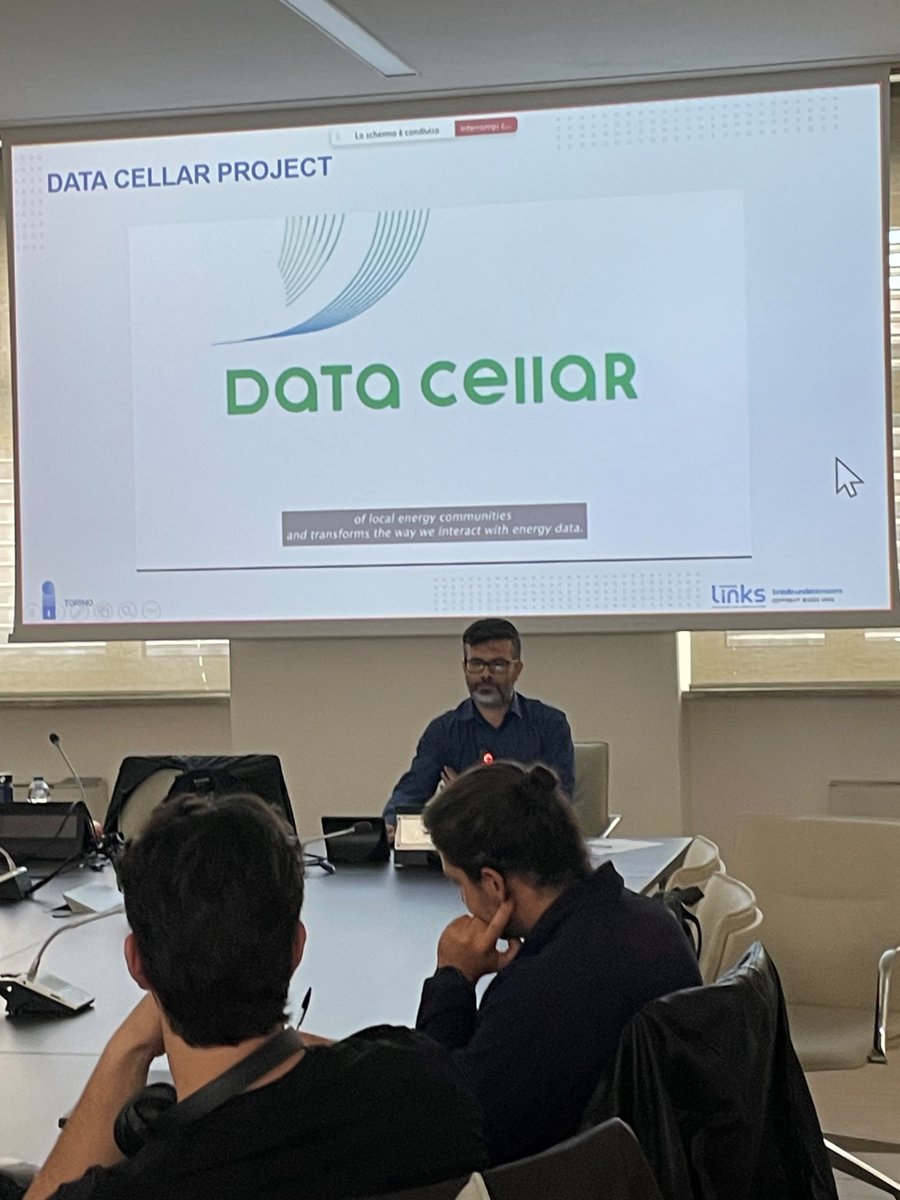 DATA CELLAR project tweet media
