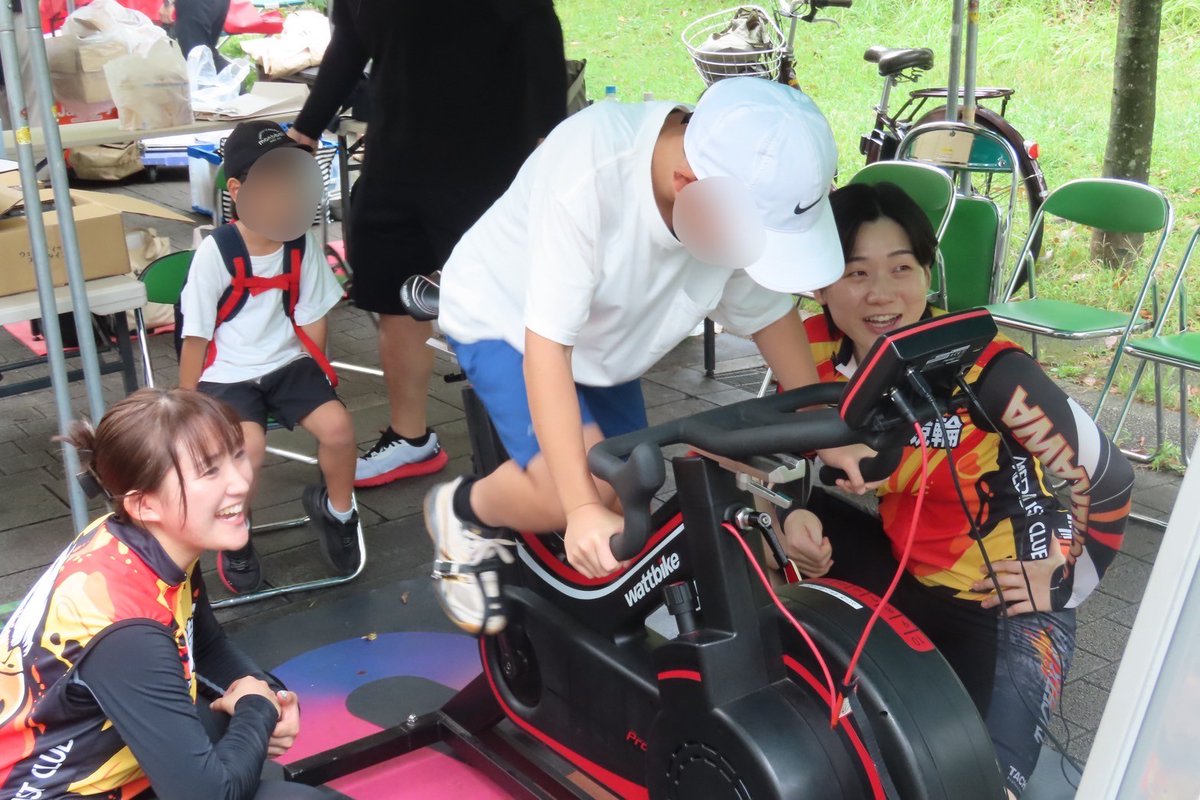 keirin_jpcu's tweet image. 🚴‍♂️【支部からの活動報告】🚴‍♀️

9月13日（土）に東京都立川市立川駅サンサンロードにて開催された「第20回 立川子育て教育フェア」に東京支部がブースを出展しました。

【keirin-jpcu.org/news.php?@DB_I…】  

#山崎充央 #増茂るるこ #長谷川飛向 #永井哉多 #星野しほ
