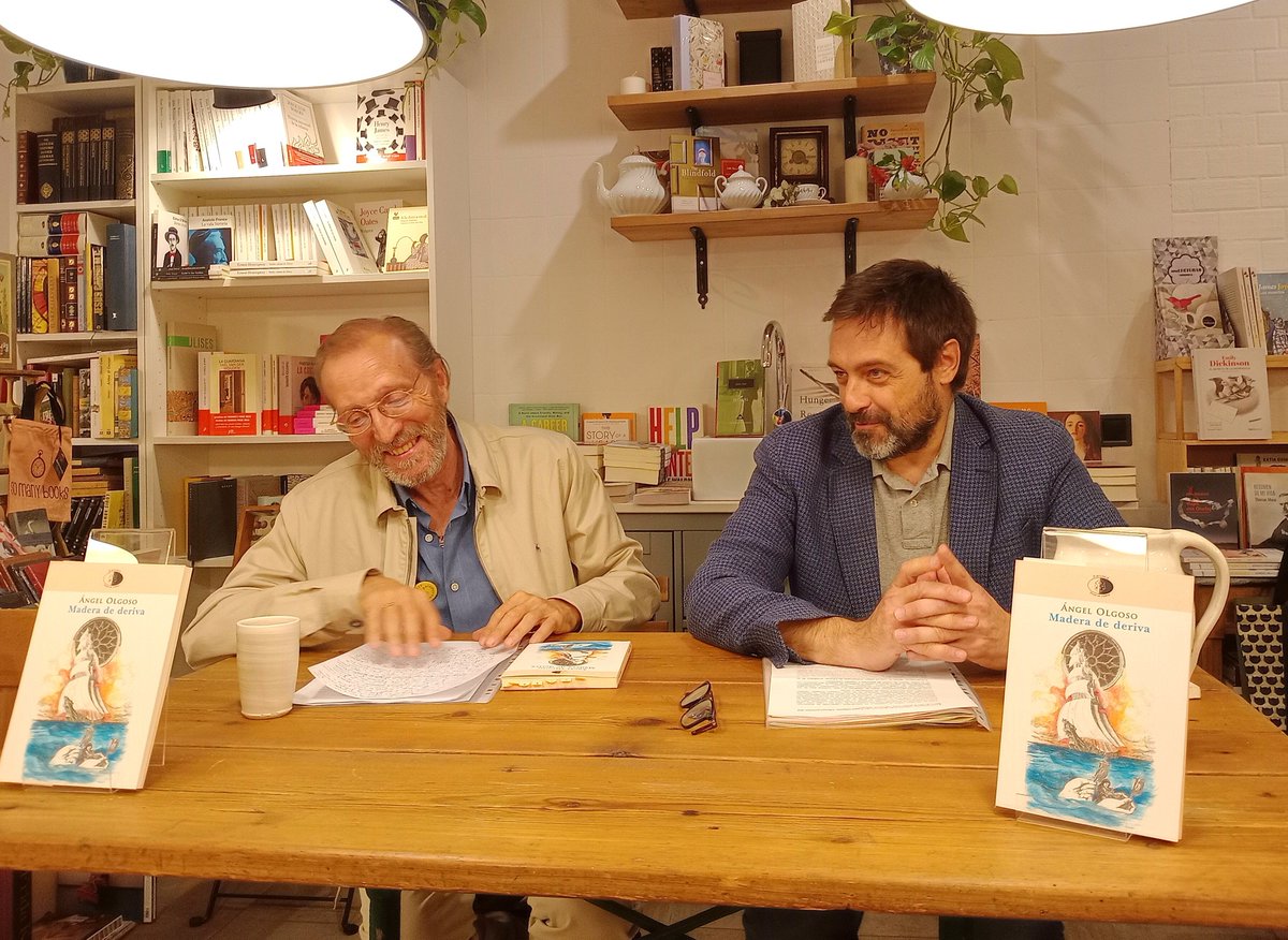Imágenes de la presentación de Madera de deriva, de Ángel Olgoso, en Madrid
#PresentacionLibro #MaderaDeDeriva #AngelOlgoso #Literatura #Cuentos #Libros  #LibrosDelInnombrable  #LibreriaCrazyMary  #librosdelinnombrable #maderadederiva #presentacion #MadridesCultura