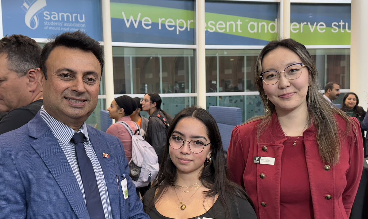 Rajesh4YYCNorth's tweet photo. Congratulations to @SAMRU for a successful #StudentConnect event! Students deserve more than applause—they deserve a city that listens, invests, and includes. Grateful to connect &amp; share space. Thank you Mariana! 👉 https://t.co/yqsimTYDBm  #RajeshForCouncil #Ward3YYC #yyc https://t.co/7pGFYSO9KS