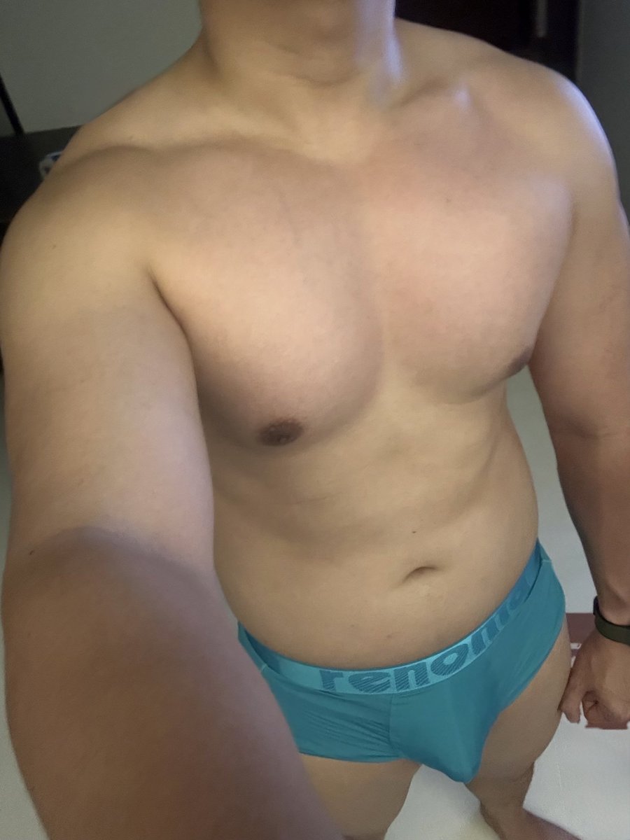 Hehe can now worked out at my new place in undies, maybe full nude next time