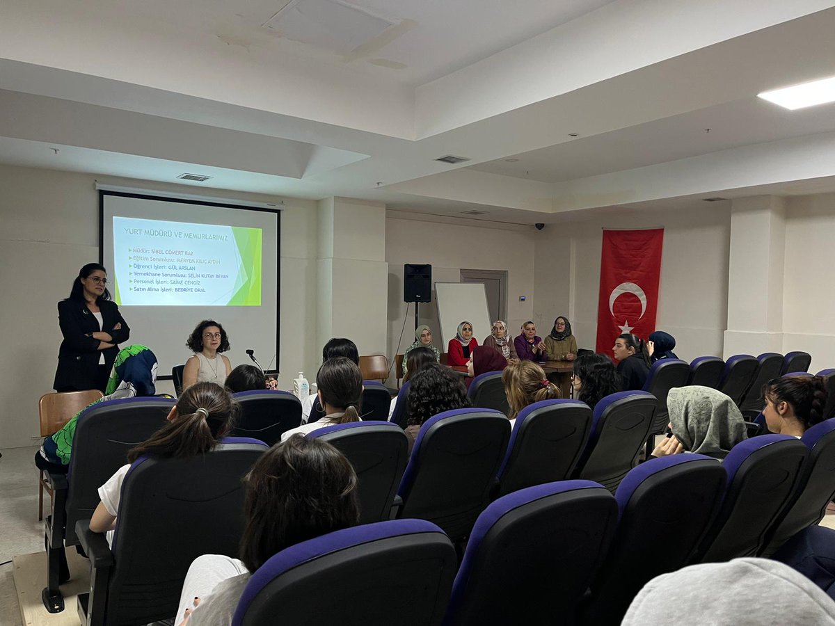 GSB_Kocaeli's tweet photo. Yurdumuza yeni kayıt yaptıran öğrencilerimizle iletişim toplantısı gerçekleştirdik.

📍 İzmit Canfeda Hatun Yurdu https://t.co/zu4tQSHTwQ