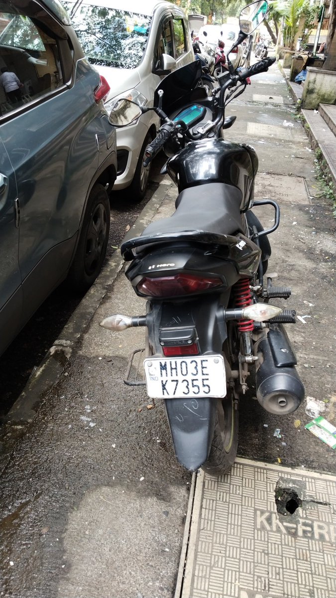 PercySlacker's tweet photo. @MTPHereToHelp

Biker Bro thinks the footpath is his personal parking. Blocks walking space. Makes car doors inoperable.

Location : Nehru Nagar, Kurla East. https://t.co/WrbTKuPCkc