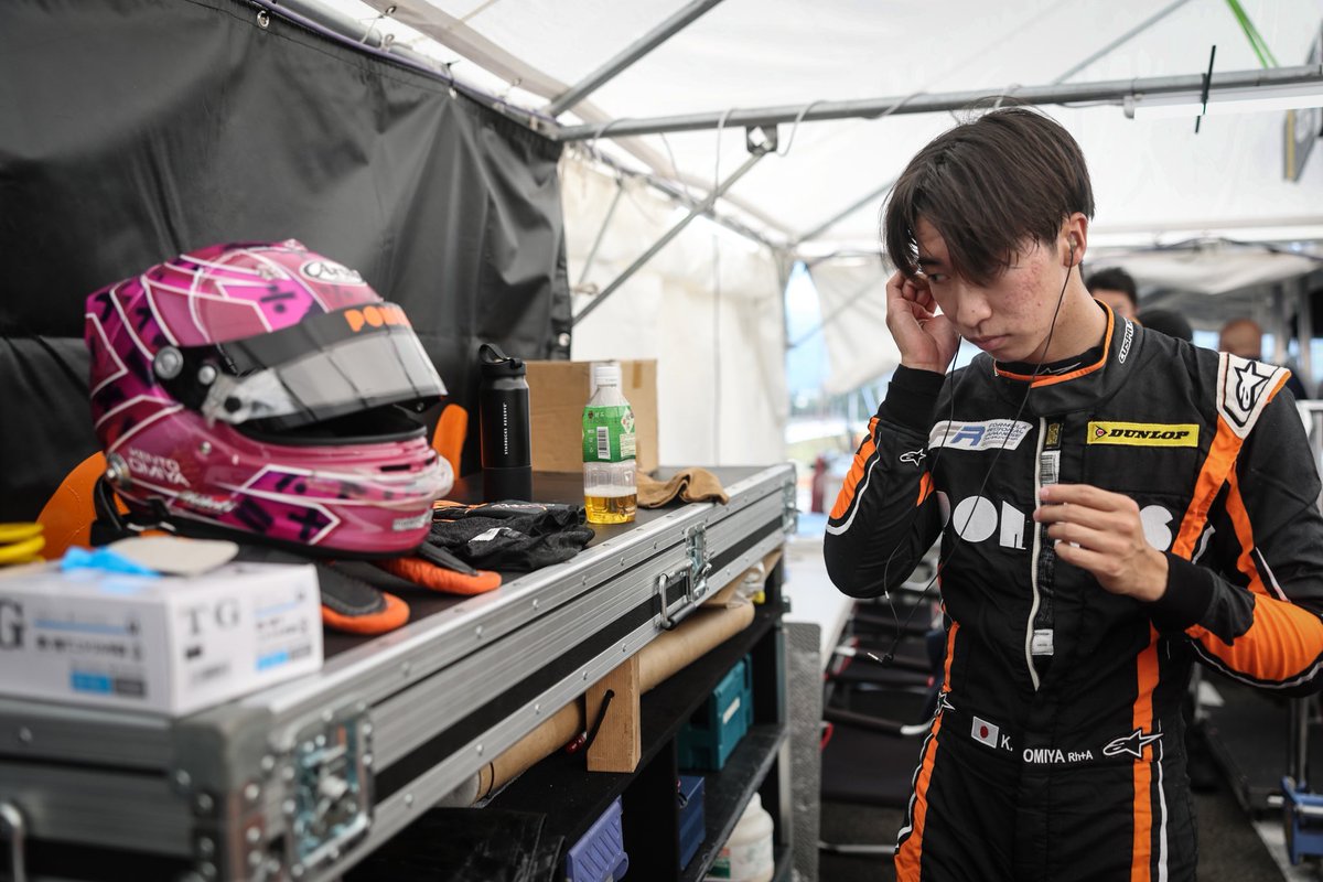 Kento_Omi's tweet photo. Formula Regional Championship Rd11.12 at Fuji

とてもタフな週末になりました。
結果に繋げることは出来ませんでしたが、今回のレースで得るものが沢山あったと思います。
鈴鹿の最終戦で、最大限の力を発揮出来るように取り組んでいきます‼︎

#PONOSRACING
#にゃんこ大戦争 https://t.co/8MIfhagzXf