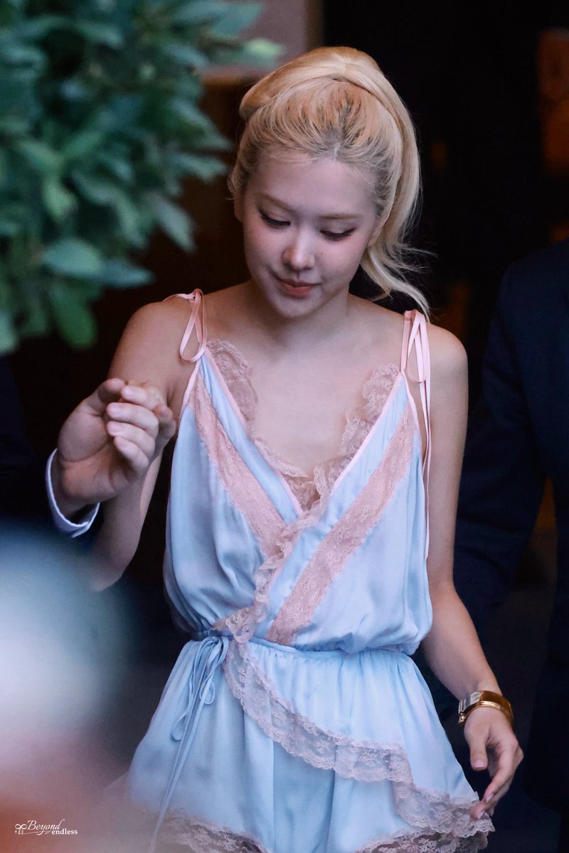 ʙᴇʏᴏɴᴅ_éɴᴅʟᴇss tweet media