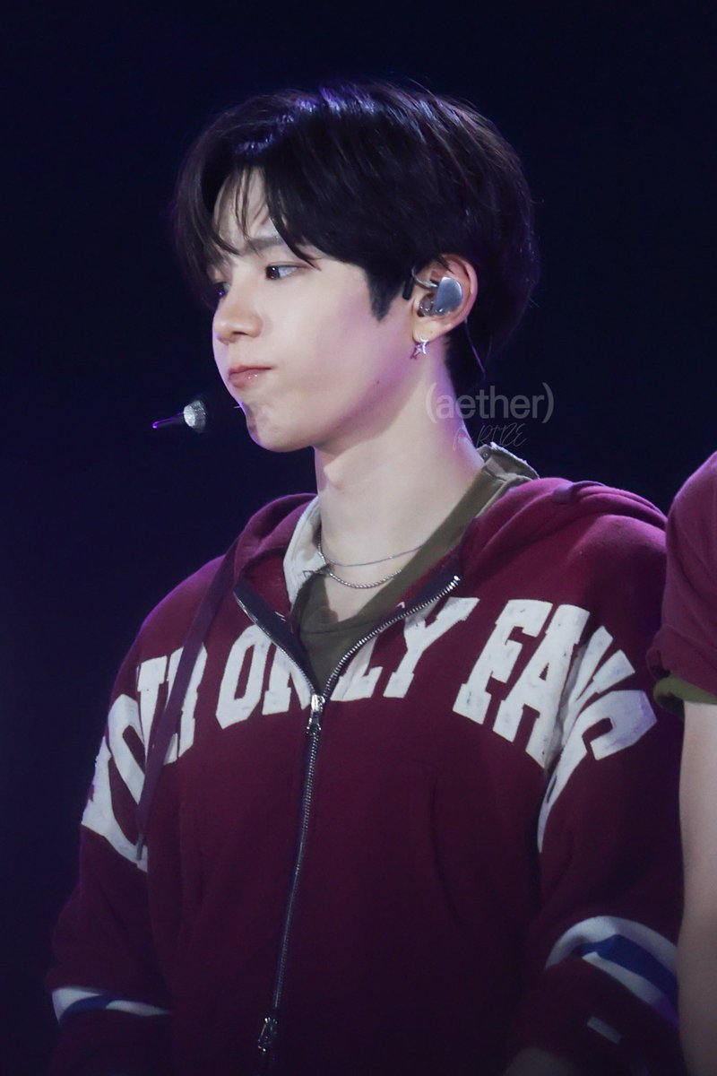 250904 #반짝투어 
 
#SHOTARO #将太郎 #ショウタロウ
#쇼타로 #RIIZE #라이즈