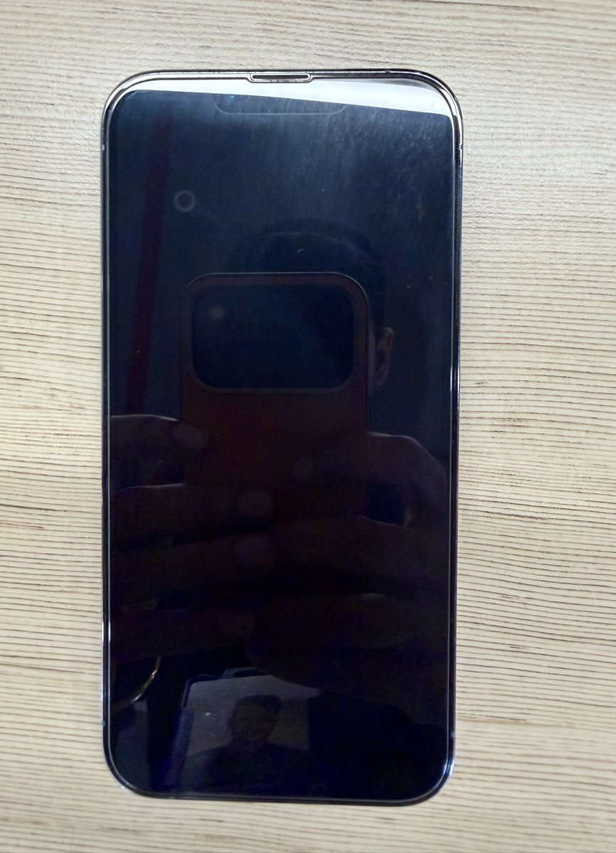 tech_that_out's tweet image. My friend is selling his iPhone 13 Pro. 

Variant: 128GB, Sierra Blue
Battery Health : 79%
Purchase Date : Jan 2022

Was purchased in the US (so no box available with the unit)

BLR buyers, preferable. 

RT for reach. 

#iphone