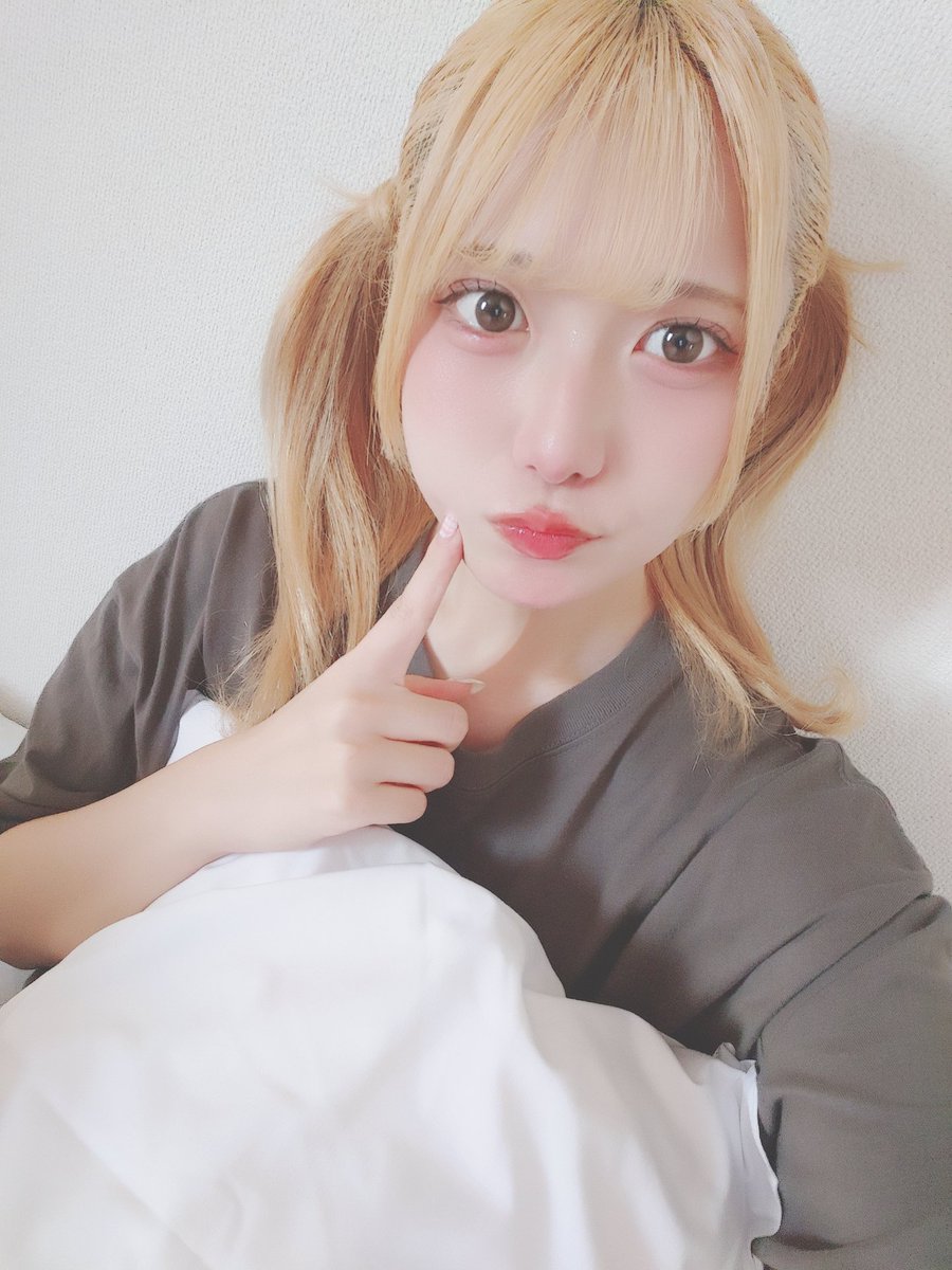 おはようあめだよ☺︎
今日20:00～キャスで全員配信だよ☺︎