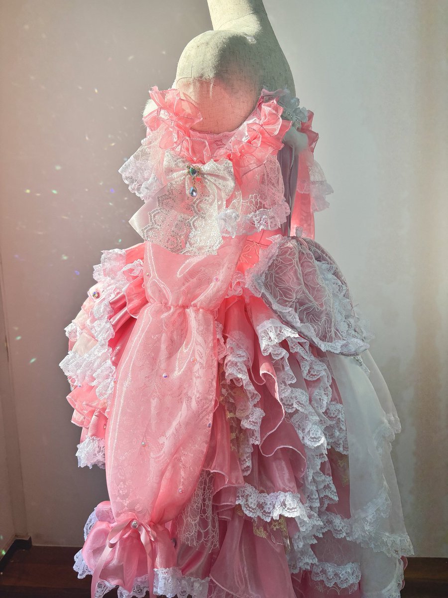 さきてぃ☺︎アイドル衣装屋さん✌️ (@26_amori) / Posts / X