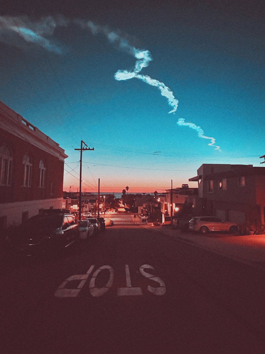 brookewilen's tweet photo. Thanks @SpaceX @elonmusk for making my photos a little more interesting … 🚀💫🖼️ https://t.co/hEIpN9xIZ1