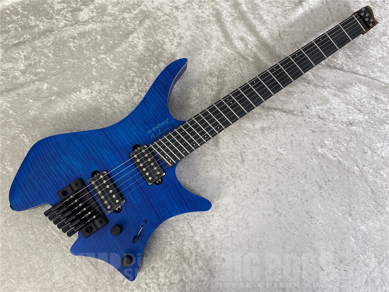 BIGBOSSお茶の水駅前店 on X: 