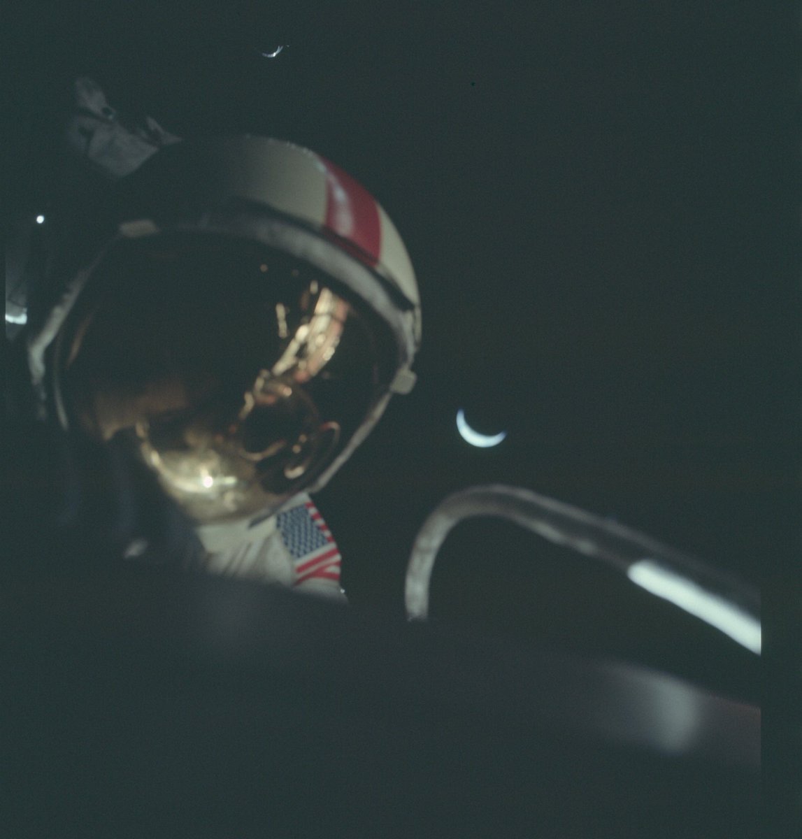 Nameless tweet media