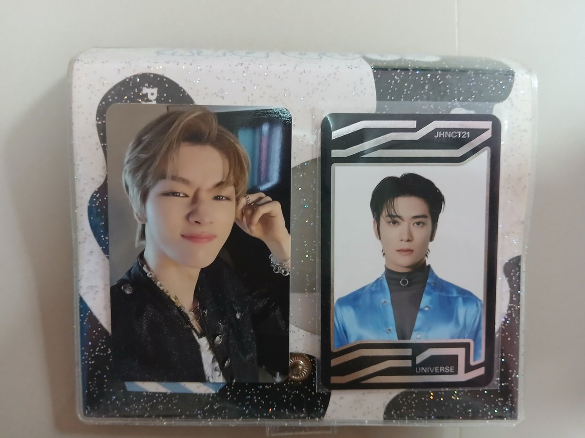 KunNoBo_'s tweet photo. - 60฿ รวมส่งทุกใบ 
#ตลาดนัดRIIZE #ตลาดนัดnct127 
#ตลาดนัดnct https://t.co/jdIFU0cAZh
