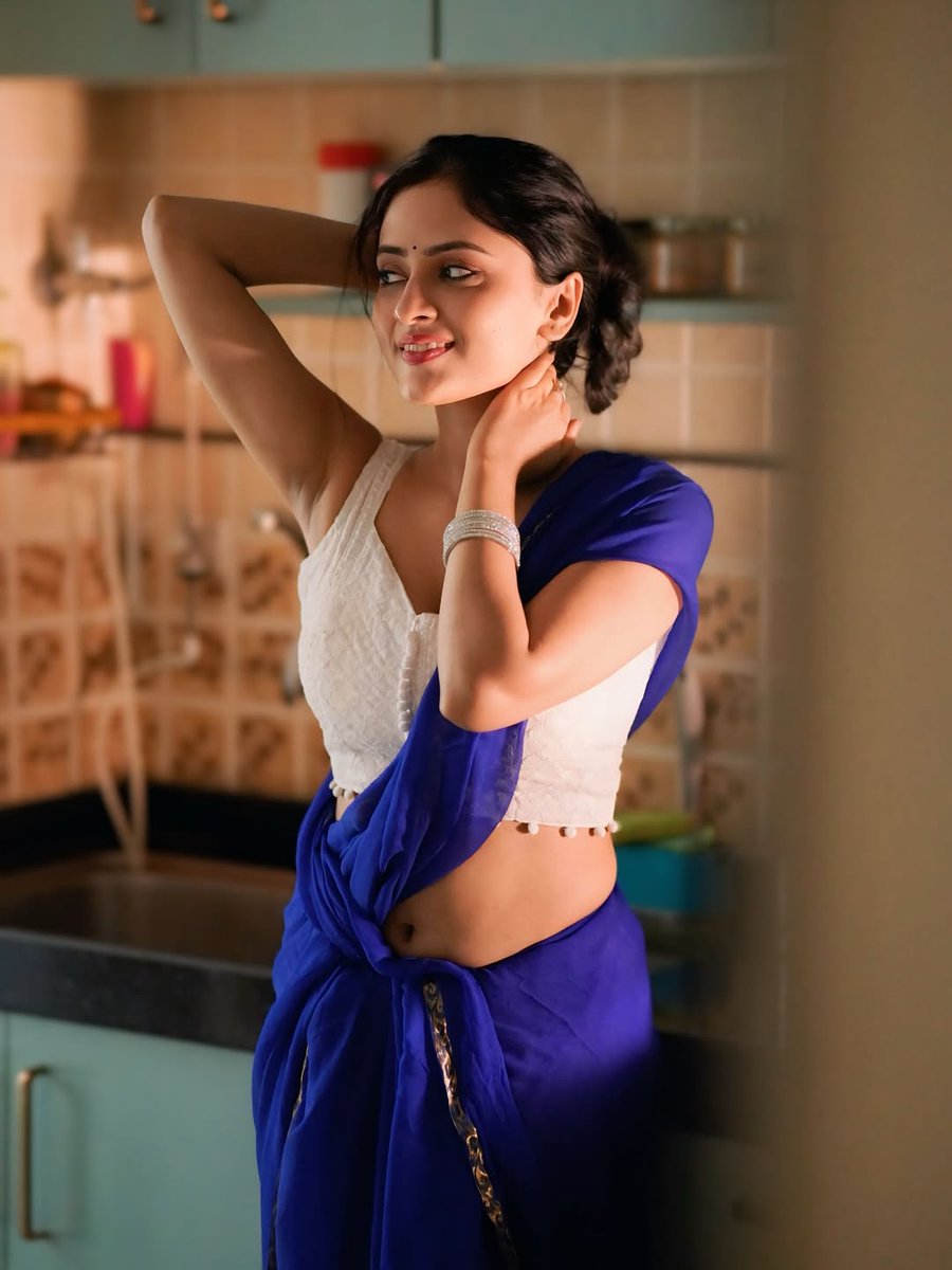AngelsSaree's tweet photo. Follow our instagram 

#SareeTwitter #saree #sareeseduction #sareelover #sareeswag #sareebeauties #sareeblouse #sareedraping #saree #sareebeauty #sareelove #sareeshow #sareenavel #RashmikaMandanna #bollywood #southindianangels https://t.co/VkdtG7KMLA